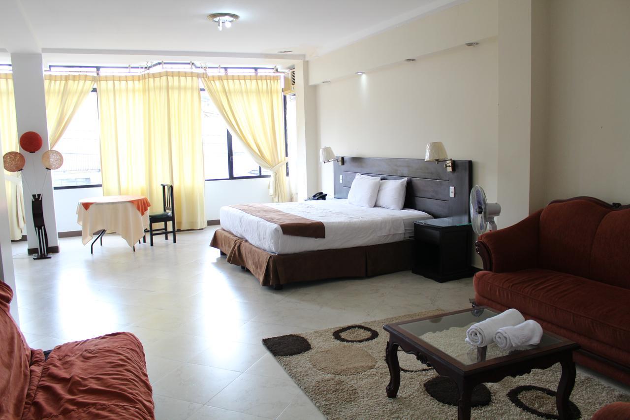 Hotel Christian Palace تينا المظهر الخارجي الصورة